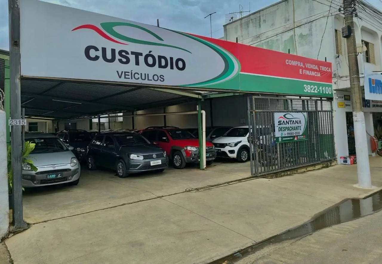 Fachada da Custódio Veículos